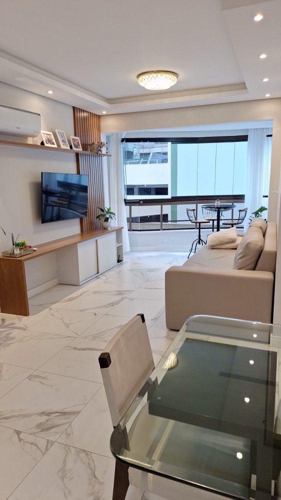 Apartamento - Venda - Centro - Balneário Camboriú - SC