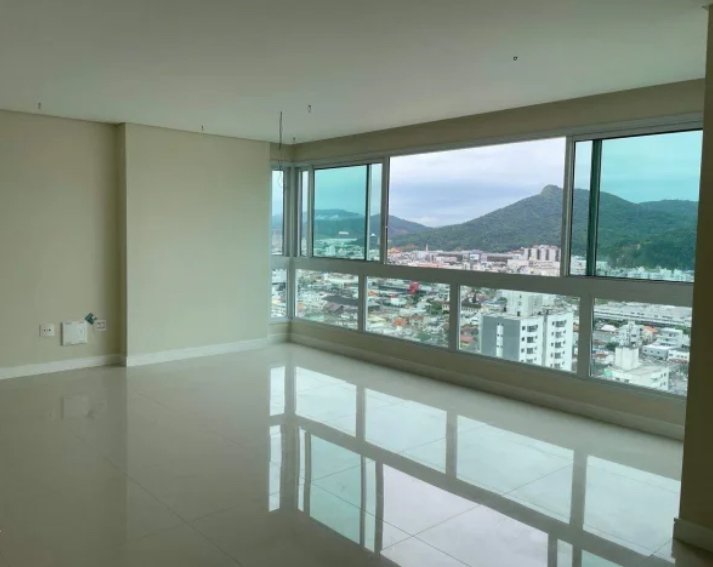 Apartamento - Venda - Centro - Balneário Camboriú - SC