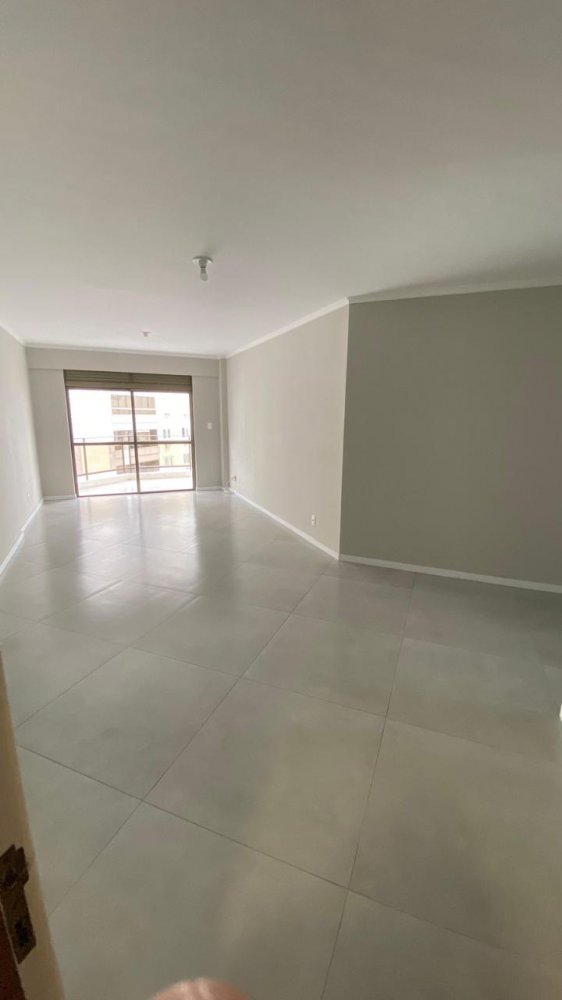 Apartamento - Venda - Centro - Balneário Camboriú - SC