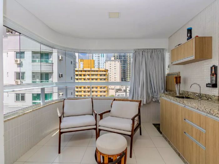 Apartamento - Venda - Pioneiros - Balneário Camboriú - SC